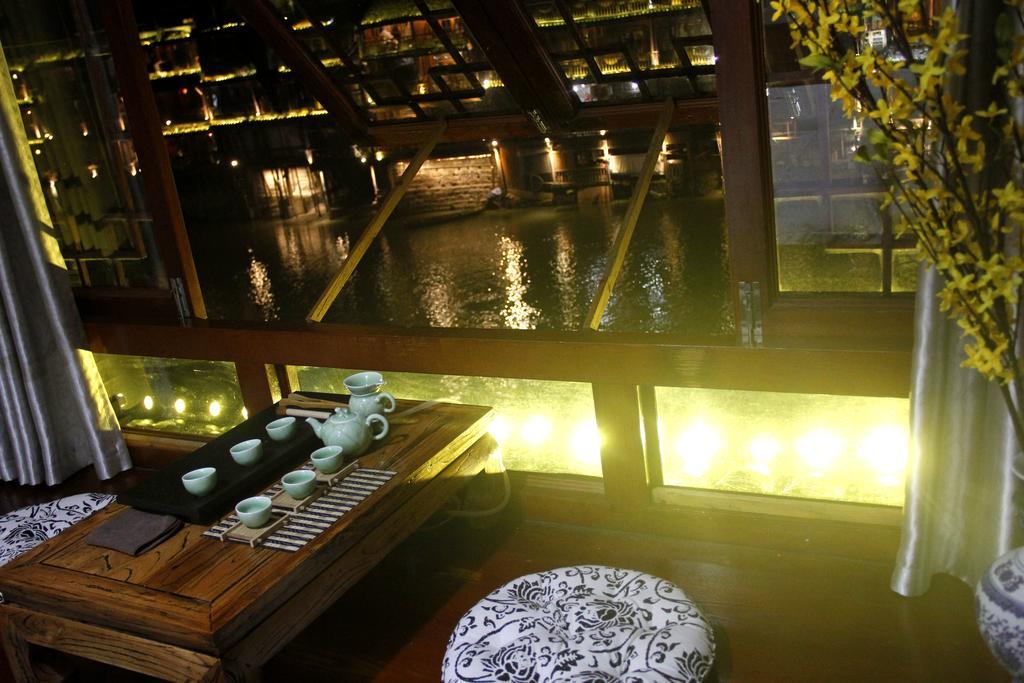 Fenghuang 1St Apartment Esterno foto