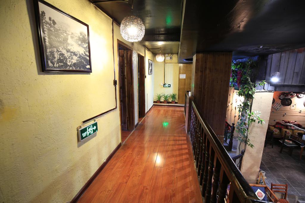 Fenghuang 1St Apartment Esterno foto
